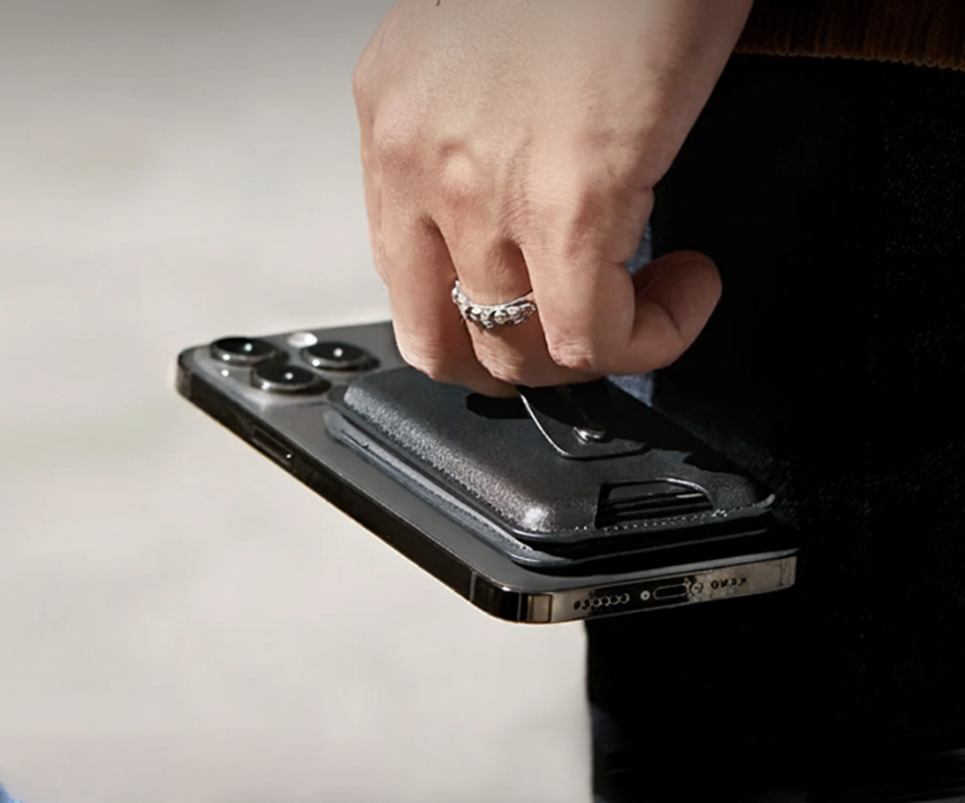 Características de la cartera MagSafe - Agarre magnético