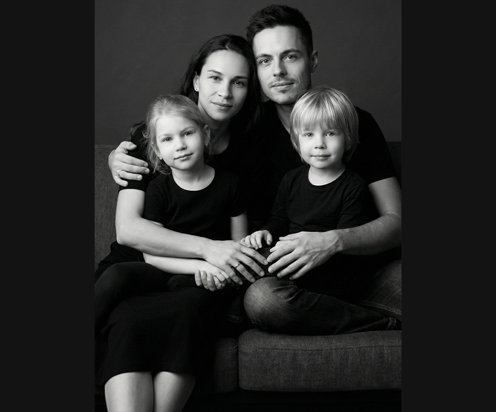 Mejores prompts para crear fotos familiares de 4 con Gemini