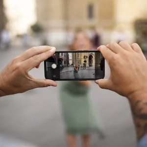 10 prompts que realmente mejoran fotografías reales