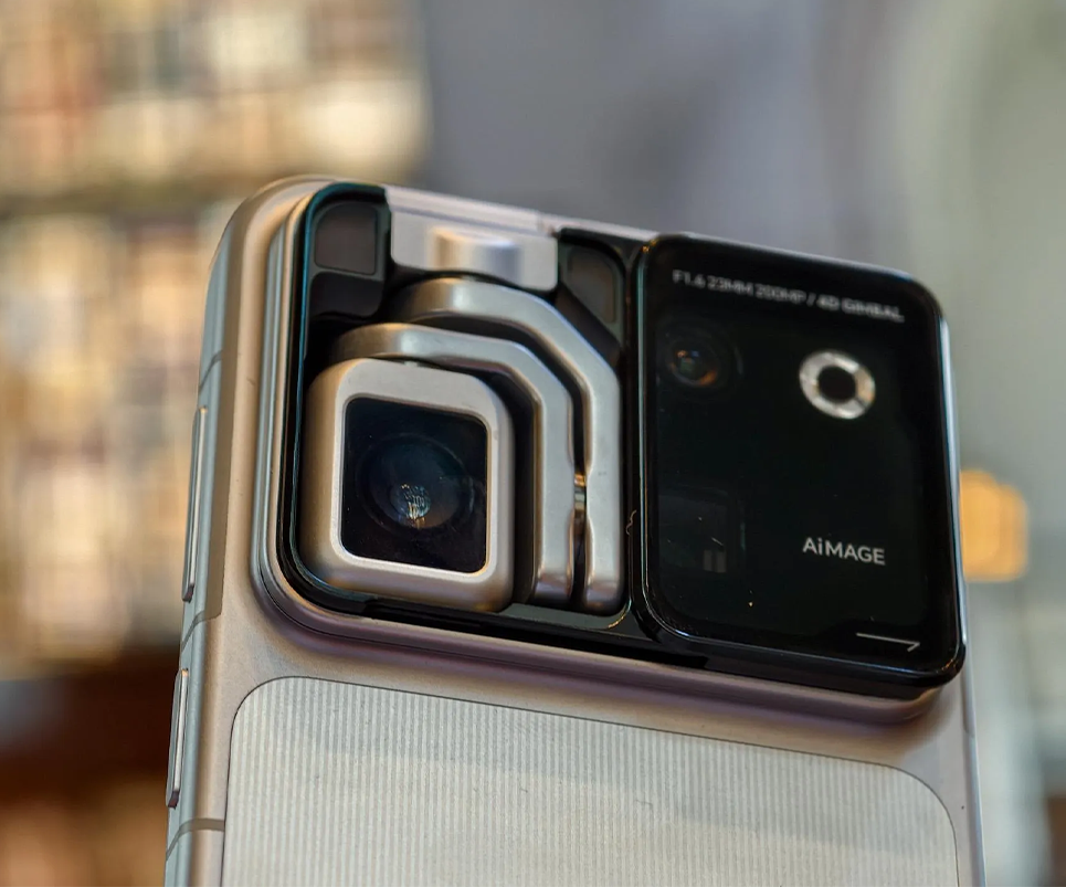 ¿Cómo funciona la cámara robótica del HONOR Robot Phone?