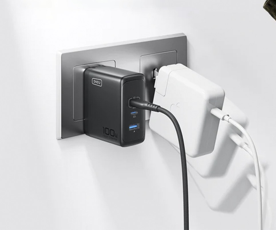 El cargador INIU A11 100W es para estudiantes y trabajadores