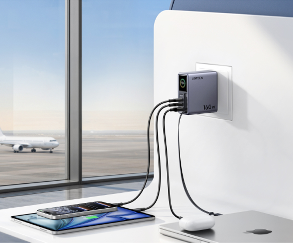 UGREEN Nexode Pro 160W - Cuatro dispositivos sin enchufe
